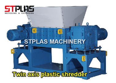 Doppelachsen-Plastikreißwolf-Maschine zu hohler Behälter-Trommel PLC-Steuerung