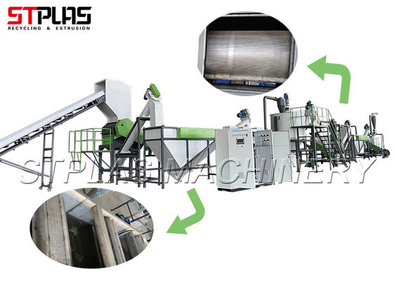 Soemplastikflasche, welche die Maschine/Plastik aufbereiten Granulierer 3-5T/H zerquetscht
