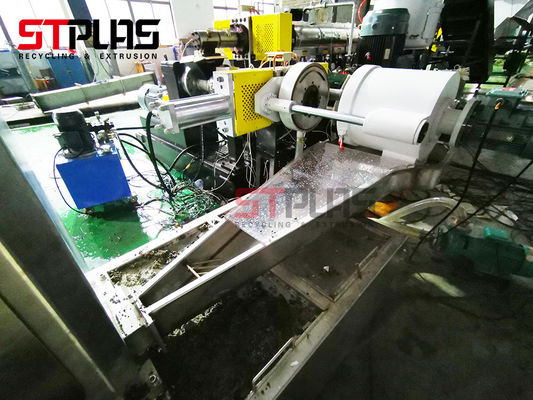 Hochgeschwindigkeitsplastikwiederverwertungskugel Maschine gerollter LDPE-Film-Plastikkugel-Extruder